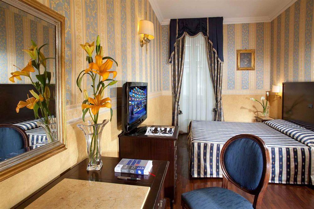 Hotel Del Corso Rome Bagian luar foto